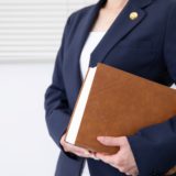 闇金からの借金を債務整理したいなら今すぐ専門家に相談を！